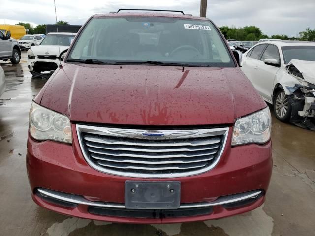 2015 Chrysler Town & Country Touring L