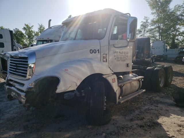 2007 Freightliner Conventional Columbia