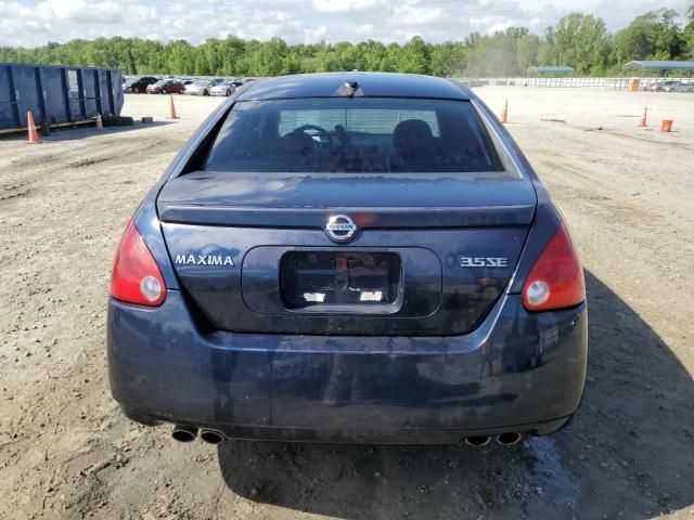 2005 Nissan Maxima SE