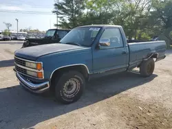 Salvage trucks for sale at Lexington, KY auction: 1992 Chevrolet GMT-400 C1500
