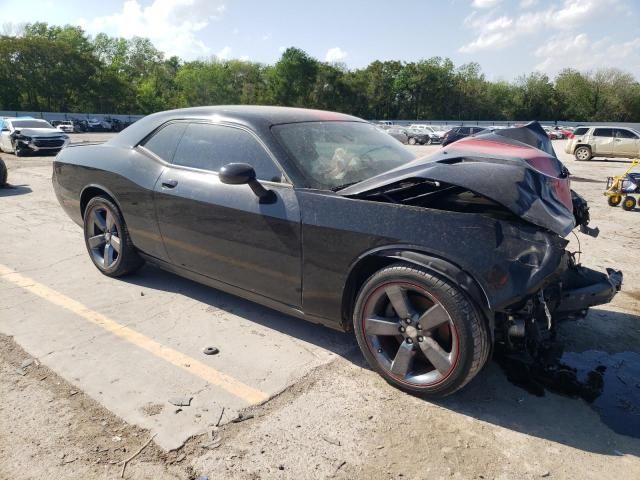 2013 Dodge Challenger SXT