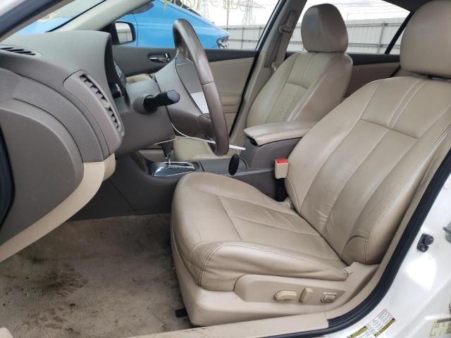 2012 Nissan Altima Base