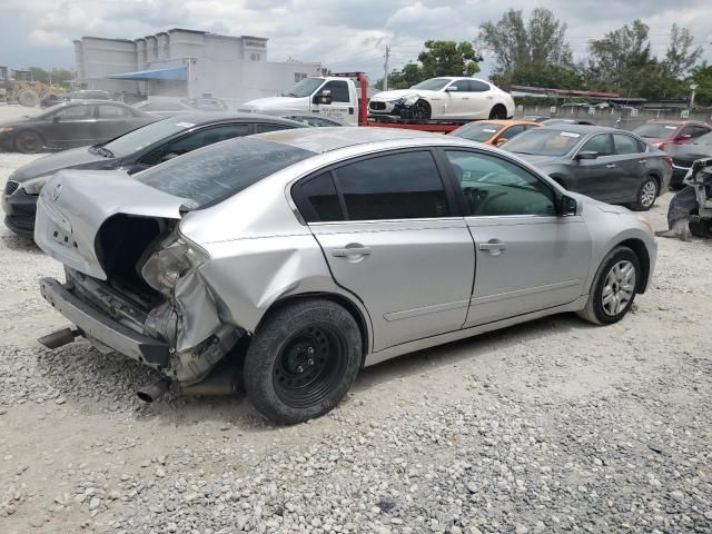 2010 Nissan Altima Base