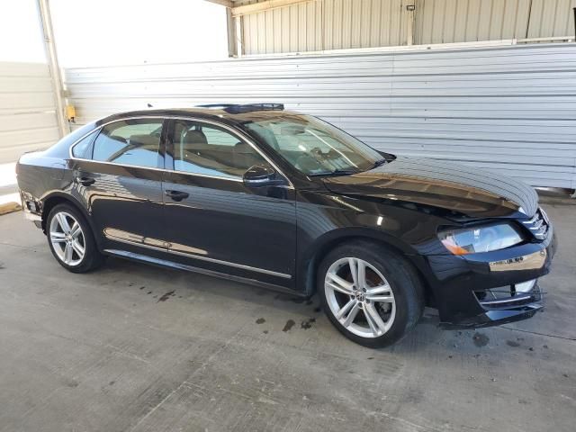 2012 Volkswagen Passat SEL