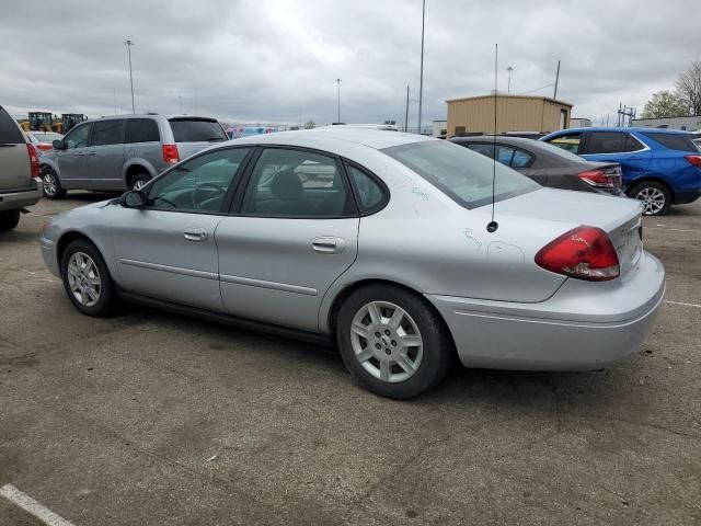 2006 Ford Taurus SE