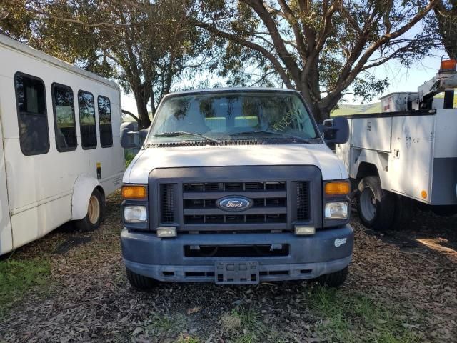 2011 Ford Econoline E250 Van