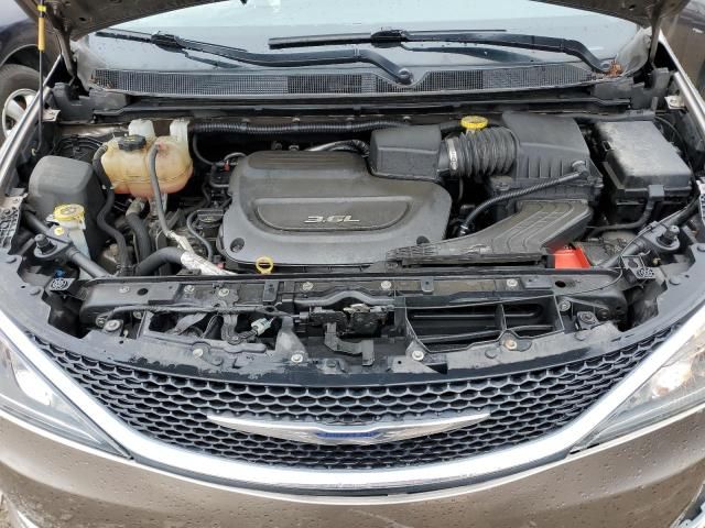 2017 Chrysler Pacifica Touring L