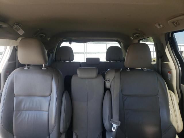 2015 Toyota Sienna XLE