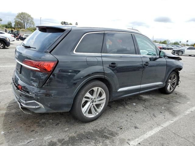 2022 Audi Q7 Premium Plus