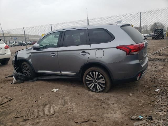 2019 Mitsubishi Outlander SE