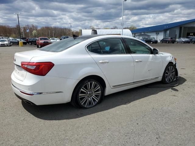 2016 KIA Cadenza Luxury