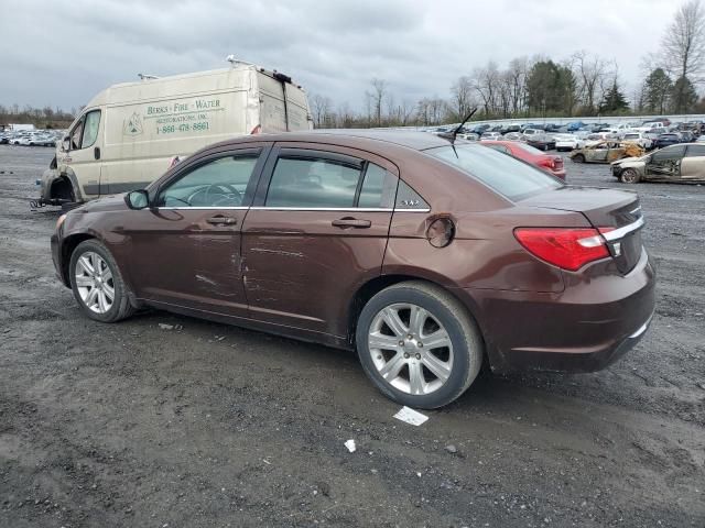 2013 Chrysler 200 Touring