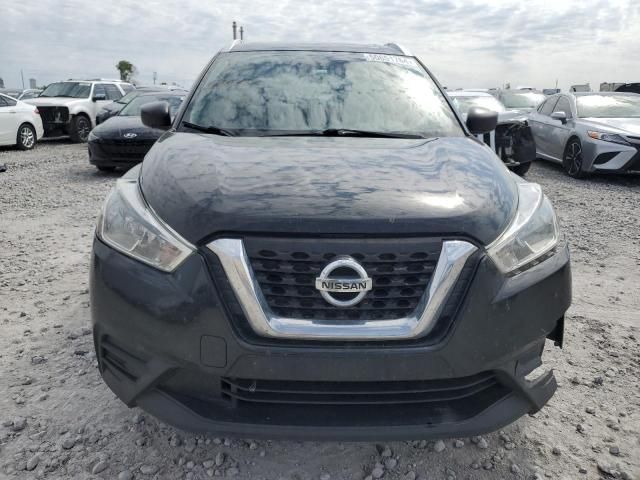 2018 Nissan Kicks S