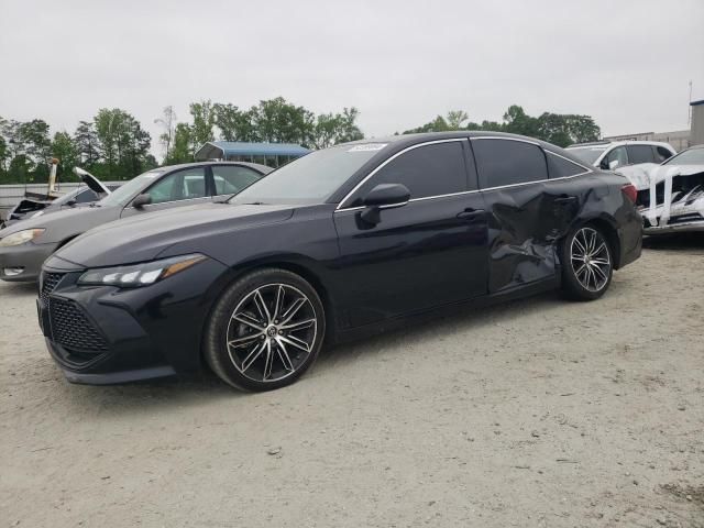 2019 Toyota Avalon XLE