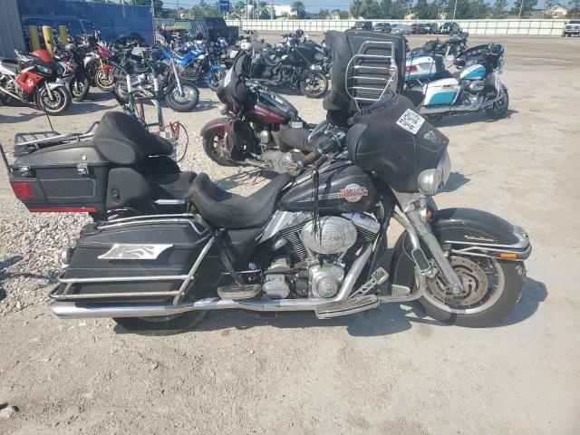 2006 Harley-Davidson Flhtcui