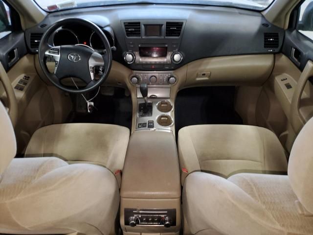 2011 Toyota Highlander Base