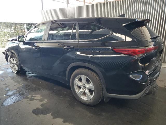 2023 Toyota Highlander L