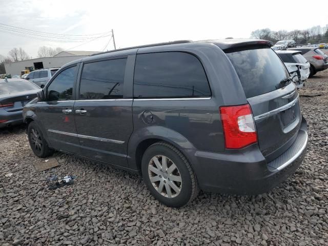 2016 Chrysler Town & Country Touring