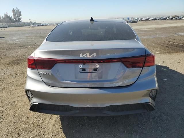 2023 KIA Forte LX