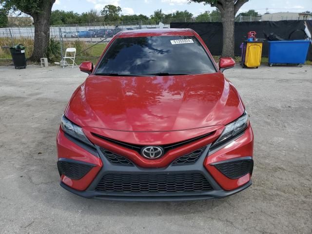 2021 Toyota Camry SE