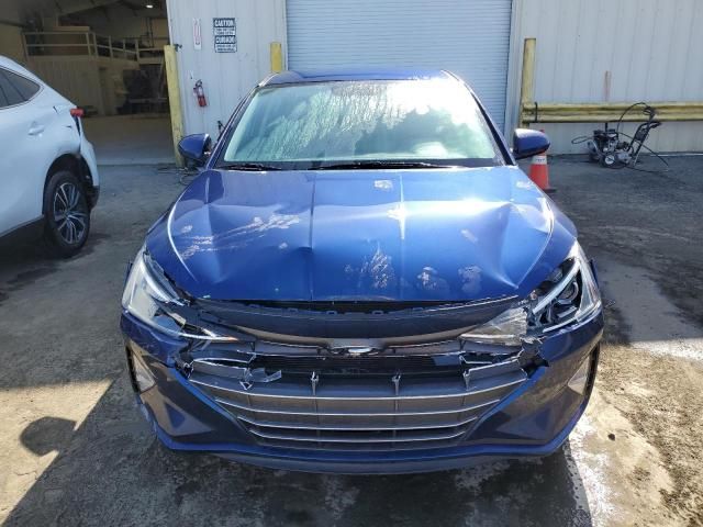 2019 Hyundai Elantra SE