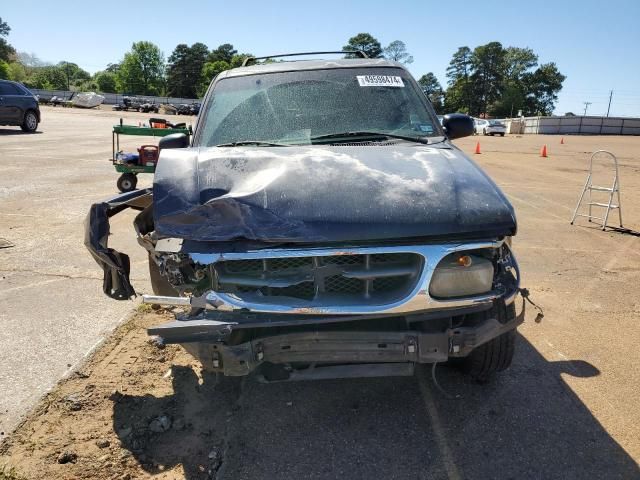 2000 Ford Explorer XLT