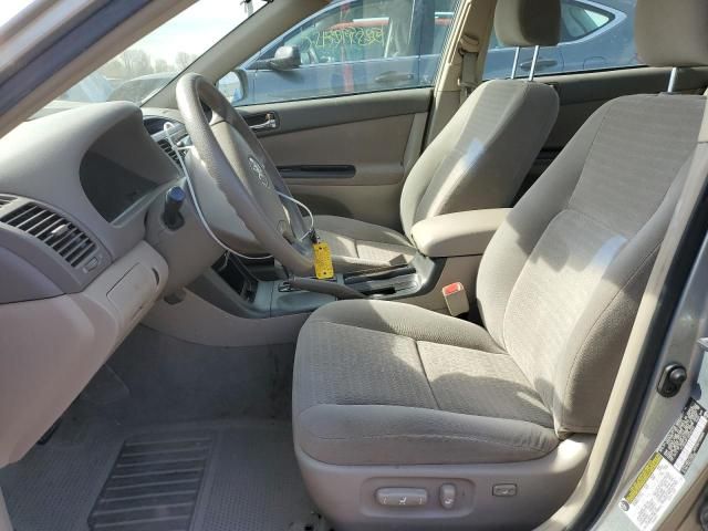 2005 Toyota Camry LE