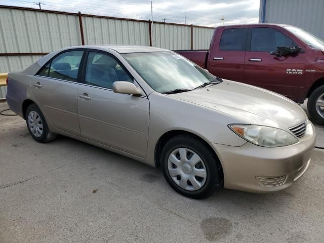 2005 Toyota Camry LE