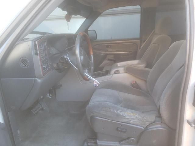 2004 GMC Sierra K2500 Heavy Duty