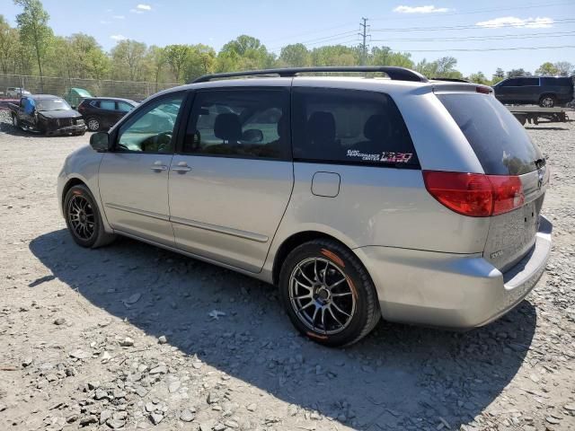 2010 Toyota Sienna CE