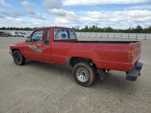 1988 Toyota Pickup Xtracab RN70 DLX