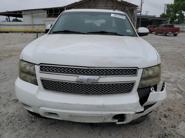 2011 Chevrolet Suburban C1500  LS