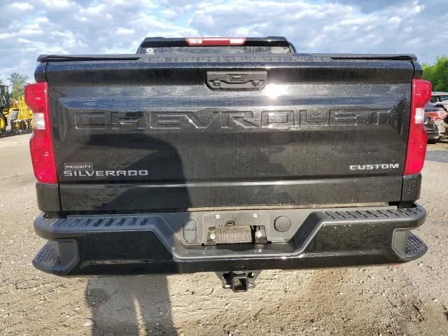 2022 Chevrolet Silverado K1500 Custom