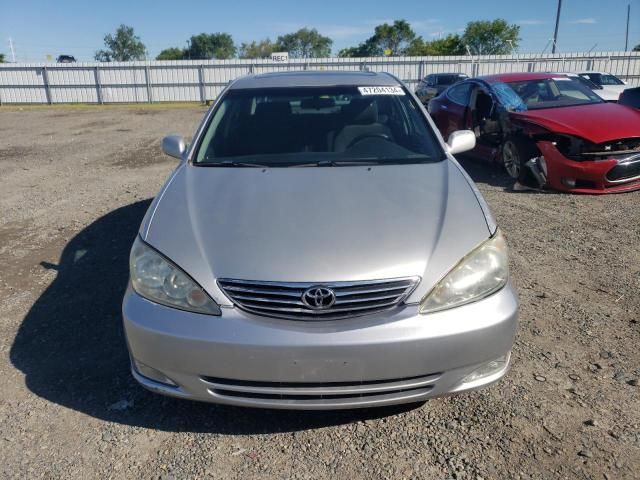 2004 Toyota Camry SE