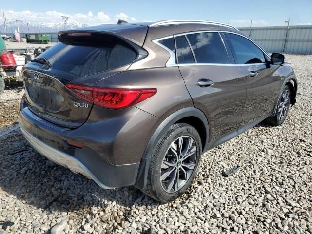 2017 Infiniti QX30 Base