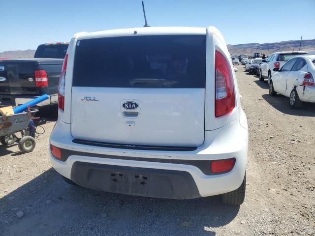 2012 KIA Soul +