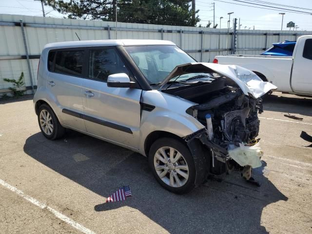 2013 KIA Soul +