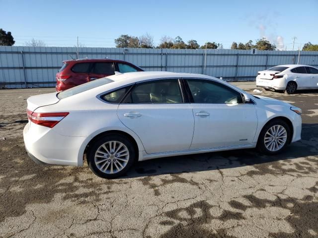 2013 Toyota Avalon Hybrid