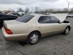 2000 Lexus LS 400