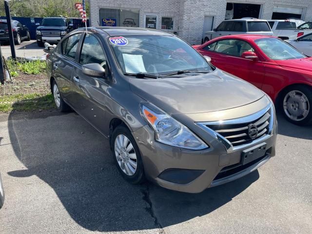 2015 Nissan Versa S