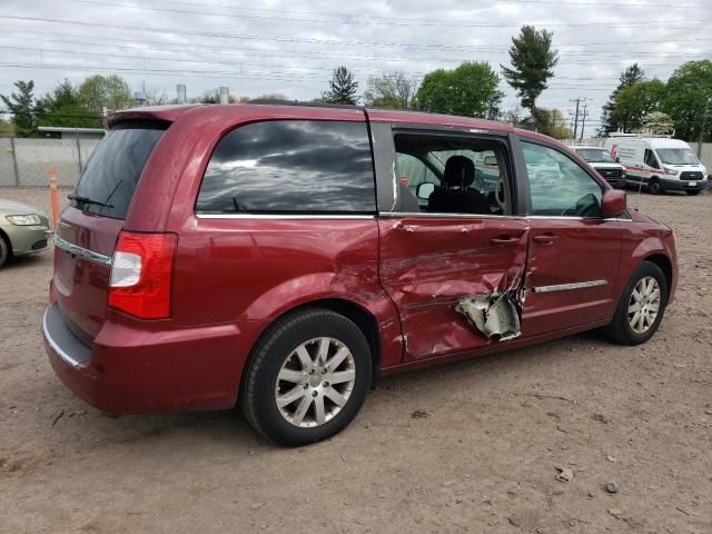 2013 Chrysler Town & Country Touring