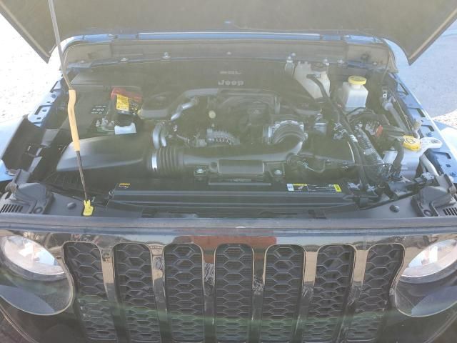 2021 Jeep Gladiator Sport