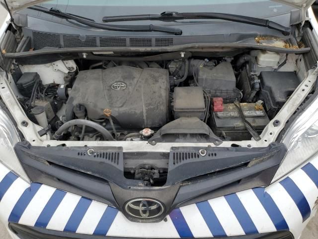 2020 Toyota Sienna L