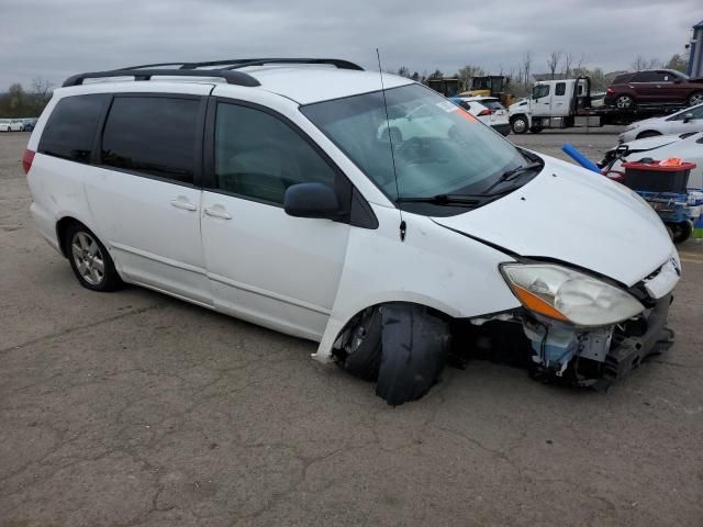 2006 Toyota Sienna CE