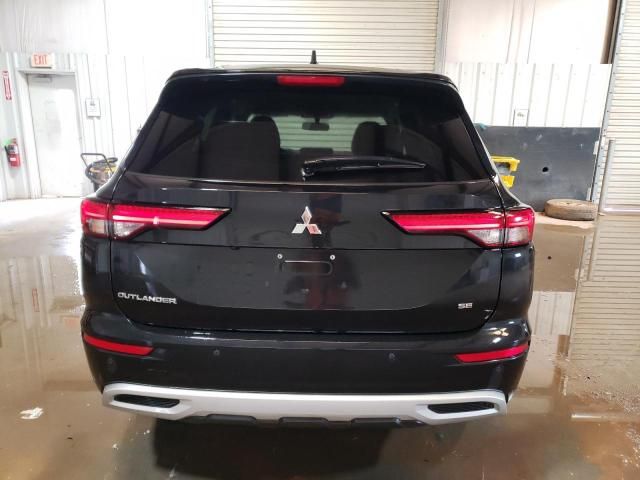 2024 Mitsubishi Outlander SE