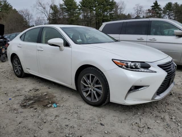 2016 Lexus ES 300H