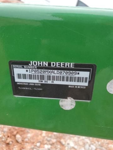 2020 John Deere 520M