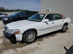 Salvage cars for sale from Copart Franklin, WI: 2006 Lincoln Town Car Signature Limited