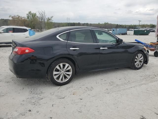 2011 Infiniti M37