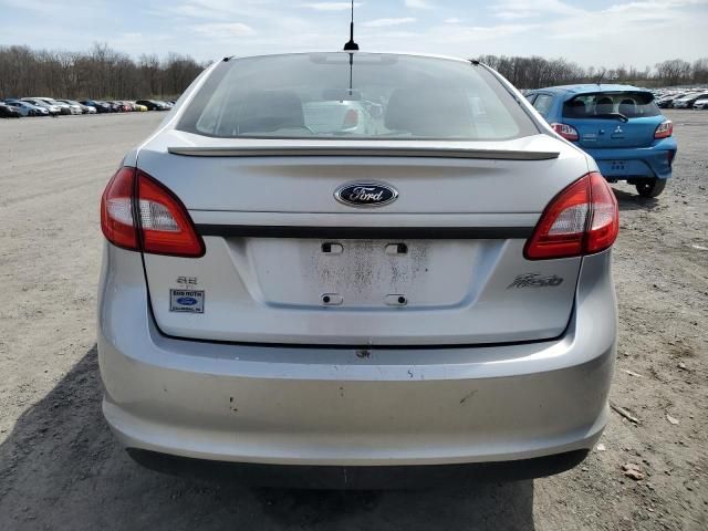 2013 Ford Fiesta SE